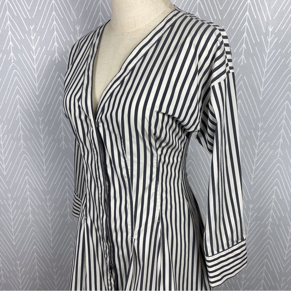 THEORY Bryson Stripe Darted Button-Down Dress. - Picture 4 of 9